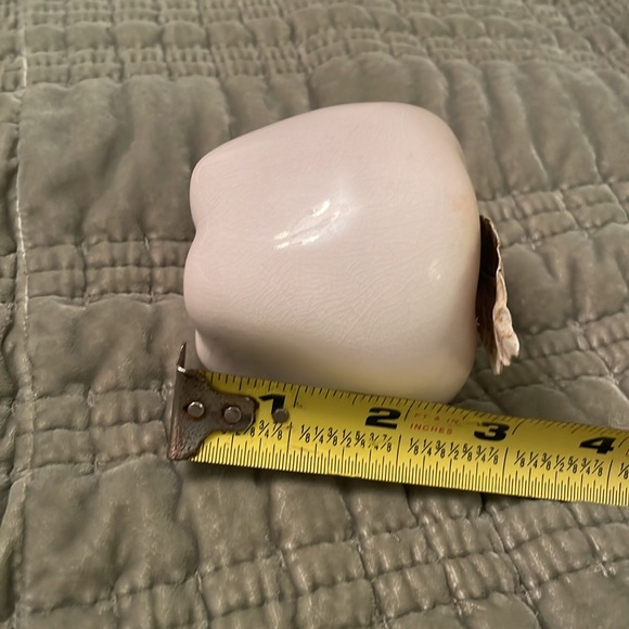 Ceramic Apple with Metal Stem & Leaf Decoration Decor - Picture 8 of 11